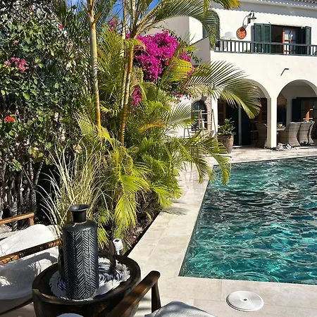 Villa Oasis - Beautiful House With Private Pool Chayofa