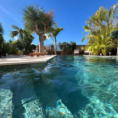 度假居 Oasis - Beautiful House With Private Pool Chayofa