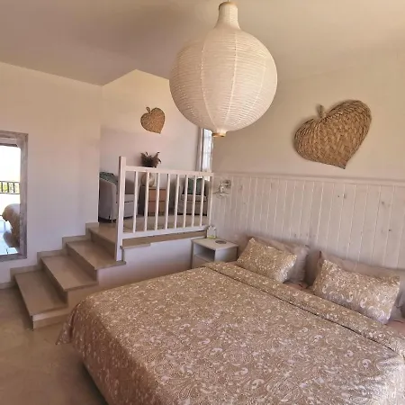 Villa Oasis - Beautiful House With Private Pool *