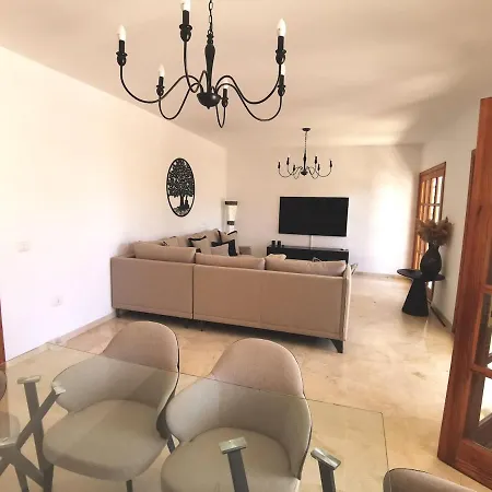 度假居 Oasis - Beautiful House With Private Pool